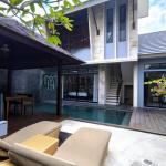 Charming 3-Bedroom Villa with Private Pool, Bathtub and Open Living near Beach in Pererenan - Daily Rental