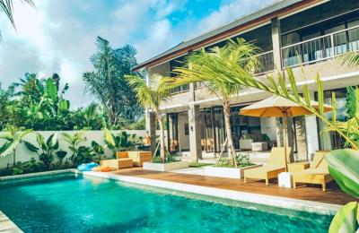 Tropical 3-Bedroom Villa with Private Pool and Spacious Garden in Ubud - Daily Rental