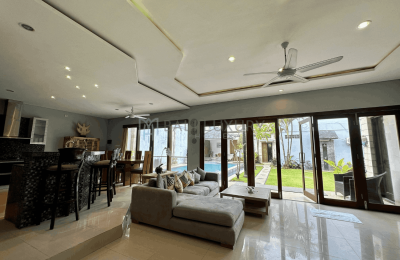 Charming 4-Bedroom Villa with Spacious Living in Kerobokan