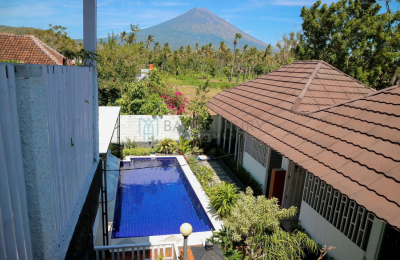 Charming 5 Bedrooms Villa with Mountain Views in Amed - Freehold