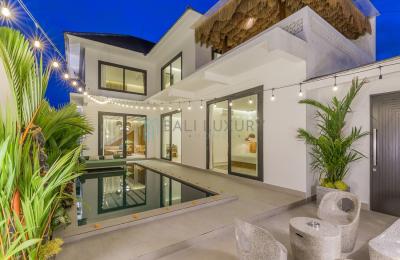 Stunning 3-Bedroom Elegance Villa in Bumbak - Leasehold 21.5 Years