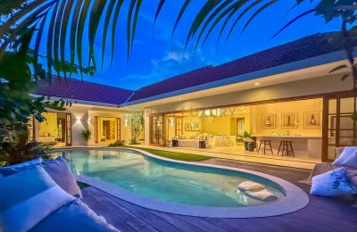 Charming 4-Bedroom Villa with Private Pool, Trees and a Generous Terrace in Canggu - Monthly Rental