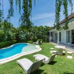 5-Bedroom Villa with Private Pool and Rooftop Terrace in Canggu - Yearly Rental