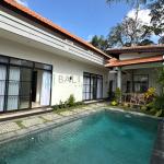 Charming 4-Bedroom Villa with Private Pool in Kerobokan near Canggu - Monthly Rental