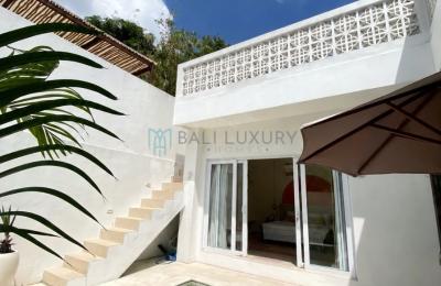 Modern 1 Bedroom + 1 Office with Private Pool and Rooftop Terrace Room Villa in Canggu - Monthly Rental