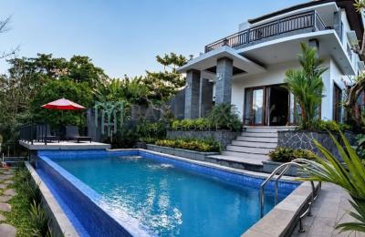 Spacious 3-Bedroom Villa with Private Pool and River View in Sanur - Monthly Rental